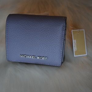 michael kors lilac (jet set travel) wallet